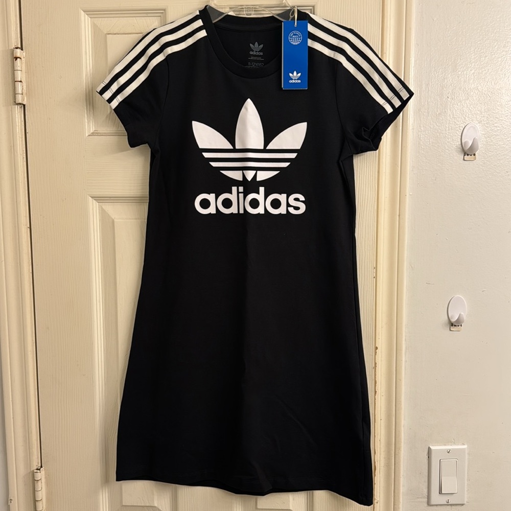 Adidas Dress - Picture 3 of 9